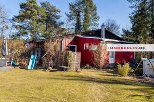 IMMOBERLIN.DE - Fabelhafter Bungalow mit Sonnengarten & Garage in waldreicher Umgebung