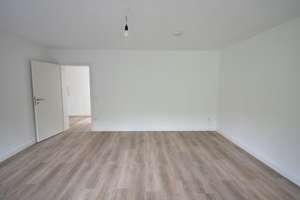 Idealer Grundriss! Renovierte 3-Zimmer-Whg mit Balkon & Garage – Rathelbeckstraße 291b, 40627 Unterbach, Düsseldorf – Vorschaubild 6