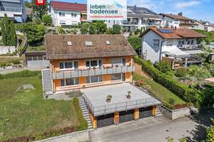 Solides MFH mit 3 Einheiten und 3 Garagen -
ruhige Ortsrandlage, große Südterrasse – Die vollständige Adresse der Immobilie erhältst du vom Anbieter., 88662 Überlingen – Vorschaubild 1