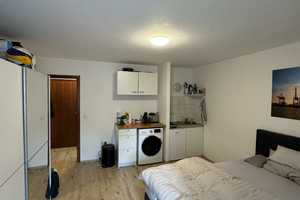 Schöne zentrale Wohnung mit Pantry Küche und Tiefgaragenstellplatz – Mannheim – Vorschaubild 2