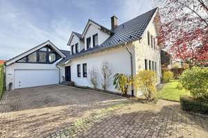 Exklusives Einfamilienhaus in ruhiger Sackgassenlage von Diestedde – Die vollständige Adresse der Immobilie erhältst du vom Anbieter., 59329 Wadersloh – Vorschaubild 1