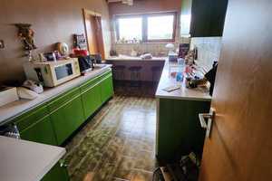 Traumhafte Lage und  Aussicht pur!EFH mit sehr viel Raum. DG gedämmt & ausbaubereit!!! – Heidenheim (Kreis) – Vorschaubild 5