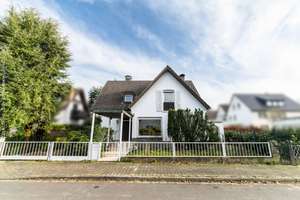 Einfamilienhaus mit Garten, Pool und Garage in begehrter Lage von Neu-Isenburg – Die vollständige Adresse der Immobilie erhältst du vom Anbieter., 63263 Neu-Isenburg – Vorschaubild 28