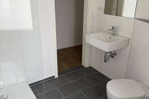 Mülheim: top sanierte 5 Zimmer Altbauwohnung mit hohen Decken - optimal WG geeignet!!! – Berliner Str. 27, 51063 Mülheim (Ortsteil), Köln – Vorschaubild 6