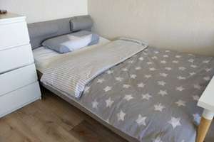 Möblierte super ruhige 1- Zimmer Wohnung (Gebäuderückseite) in Augsburg mit Blick ins Grüne – Haunstetterstrasse 95, 86161 Hochfeld, Augsburg – Vorschaubild 4