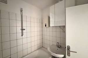 Gemütliches 1-Zimmer-Apartment – sofort bezugsfrei! Jetzt Besichtigungstermin sichern! – Unter den Ulmen 136, 47137 Untermeiderich, Duisburg – Vorschaubild 4