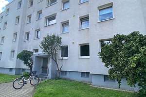 Provisionsfrei: sehr gepflegte 3 Zimmer Wohnung frei ab 01.11. + SOMMERAKTION