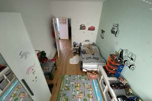 Neuwertige 4-Raum-EG-Wohnung mit Balkon und Einbauküche in Stuttgart – Die vollständige Adresse der Immobilie erhältst du vom Anbieter., 70372 Seelberg, Stuttgart – Vorschaubild 13