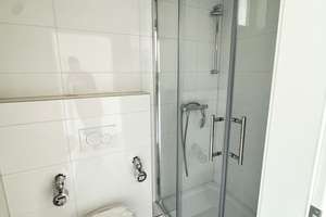 WG-Zimmer in sanierter Wohnung zentral in Würzburg mit Einbauküche mit und ohne Balkon! – Semmelstraße 47, 97070 Altstadt, Würzburg – Vorschaubild 3