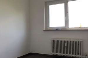Schöne 3-Zimmer-Wohnung mit renoviertem Bad, 2 Balkonen und Ausblick – Timmersfeld 74, 42899 Schmittenbusch, Remscheid – Vorschaubild 10