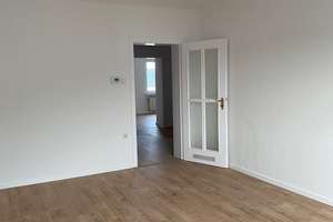 Perfekte & renovierte  2 Zimmer Wohnung mit Einbauküche – Ruhrorter Straße 19, 47059 Kaßlerfeld, Duisburg – Vorschaubild 3