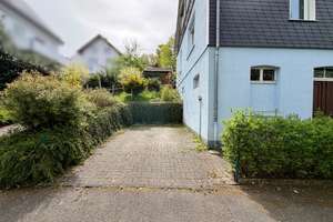 Doppelhaushälfte mit gepflegtem Grundstück in ruhiger Anliegerstraße – Die vollständige Adresse der Immobilie erhältst du vom Anbieter., 57080 Eiserfeld, Siegen – Vorschaubild 4