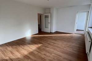 Neuwertige Wohnung mit drei Zimmern sowie Balkon und EBK in Bonn – Monschauer Straße 18, 53121 Endenich, Bonn – Vorschaubild 10