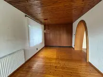 Gemütliches Reihenendhaus mit XL-Dachterrasse, Terrasse, Garten und zwei Garagen – Esszimmer