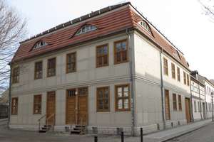 Modernes Altbau-Flair für Singles & Paare – Holzmarktstraße 21, 14641 Nauen – Vorschaubild 1