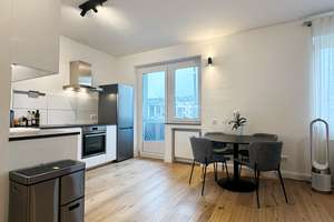 Stilvolle 2-Zimmer-Wohnung mit Balkon in Toplage – nur 2 Min. zum Zoo S-Bahnhof