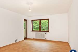 AIGNER - Großzügige 3-Zimmer-Wohnung im Hochparterre in Solln! – Die vollständige Adresse der Immobilie erhältst du vom Anbieter., 81477 Solln, München – Vorschaubild 1
