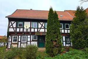 FACHWERKTRAUM AUF GROßEM GRUNDSTÜCK – PLATZ FÜR FAMILIE, HOBBY UND TIERHALTUNG   – Pützlinger Dorfstraße 36, 99735 Nordhausen (Kreis) – Vorschaubild 1