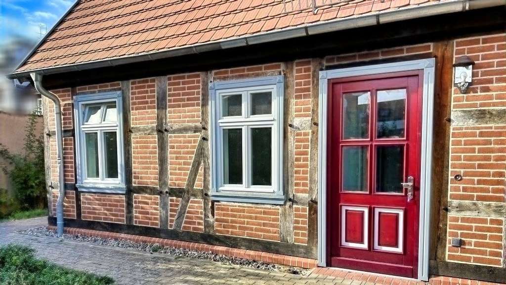 Immobilie in Neustadt-Glewe - Saniertes Fachwerkhaus in Zentrumslage - Bild 2