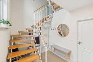 Schönes Reihenendhaus mit moderner Ausstattung und viel Gestaltungsspielraum – Die vollständige Adresse der Immobilie erhältst du vom Anbieter., 30179 Vahrenheide, Hannover – Vorschaubild 5