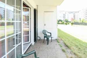 Sicheres Invest: Erdgeschosswohnung in Hotelkomplex mit eigener Terrasse und Tiefgarage – Die vollständige Adresse der Immobilie erhältst du vom Anbieter., 40599 Hassels, Düsseldorf – Vorschaubild 4