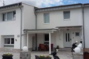 Kölner Familienhaus mit Appartments - Lukrative AIRBNB Lizenz in Toplage