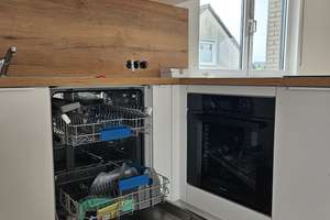 Helle 2,5-Zimmer Wohnung mit Balkon, neuer Küche und Einbauschränken in Leopoldshöhe – Rehweg 6, 33818 Leopoldshöhe – Vorschaubild 7
