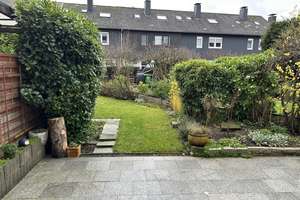 Reihenhaus mit Ausbaumöglichkeit im Dachgeschoss – Die vollständige Adresse der Immobilie erhältst du vom Anbieter., 51371 Rheindorf, Leverkusen – Vorschaubild 2