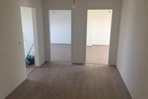 Helle 3 Zimmer DG Wohnung