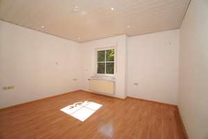 Erdgeschoss-Eigentumswohnung mit Balkon, Garten und Tiefgaragenstellplatz in Paderborn-Elsen – Die vollständige Adresse der Immobilie erhältst du vom Anbieter., 33106 Elsen, Paderborn – Vorschaubild 5