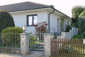 Freistehendes Einfamilienhaus -komplett saniert- in absolut ruhiger Wohnlage von Hofheim-Marxheim – Die vollständige Adresse der Immobilie erhältst du vom Anbieter., 65719 Hofheim am Taunus – Vorschaubild 2