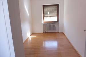 Top  Bungalow  Zentrumsnah mit schönem Garten – Die vollständige Adresse der Immobilie erhältst du vom Anbieter., 93059 Reinhausen, Regensburg – Vorschaubild 18