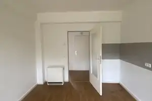 **Helle 2-Zimmer-Wohnung im Erdgeschoss mit Balkon** – Vennhauser Allee 12, 40229 Düsseldorf – Vorschaubild 8