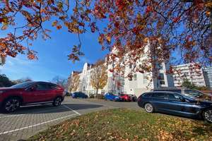(2847) Kleines Appartement mit Aufzug, Parkett, EBK, Stellplatz  Ebendorfer Chaussee nahe Ikea – Ebendorfer Chaussee 47, 39128 Kannenstieg, Magdeburg – Vorschaubild 1