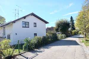 Sonniges Einfamilienhaus zum renovieren, mit herrlichem Grundstück in leichter Süd-Hanglage! – München (Kreis) – Vorschaubild 12