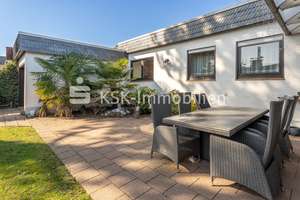 Ein Garten voller Sonne, ein Haus voller Liebe. – Die vollständige Adresse der Immobilie erhältst du vom Anbieter., 50374 Erftstadt – Vorschaubild 2
