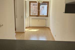 Helle 2-Zimmer-Wohnung mit Süd-Balkon und Einbauküche in Untermenzing, München – Eversbuschstr. 30b, 80999 Untermenzing, München – Vorschaubild 5