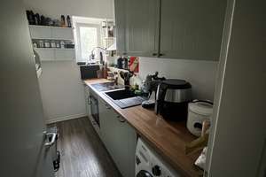 Ansprechende 3-Zimmer-Wohnung mit Balkon und Einbauküche in Düsseldorf – Die vollständige Adresse der Immobilie erhältst du vom Anbieter., 40215 Friedrichstadt, Düsseldorf – Vorschaubild 5