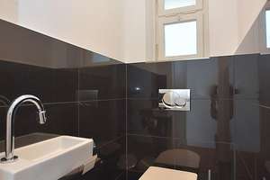 Wunderschöne Wohnung mit Balkon in toller Lage in Degerloch – Die vollständige Adresse der Immobilie erhältst du vom Anbieter., 70597 Waldau, Stuttgart – Vorschaubild 24
