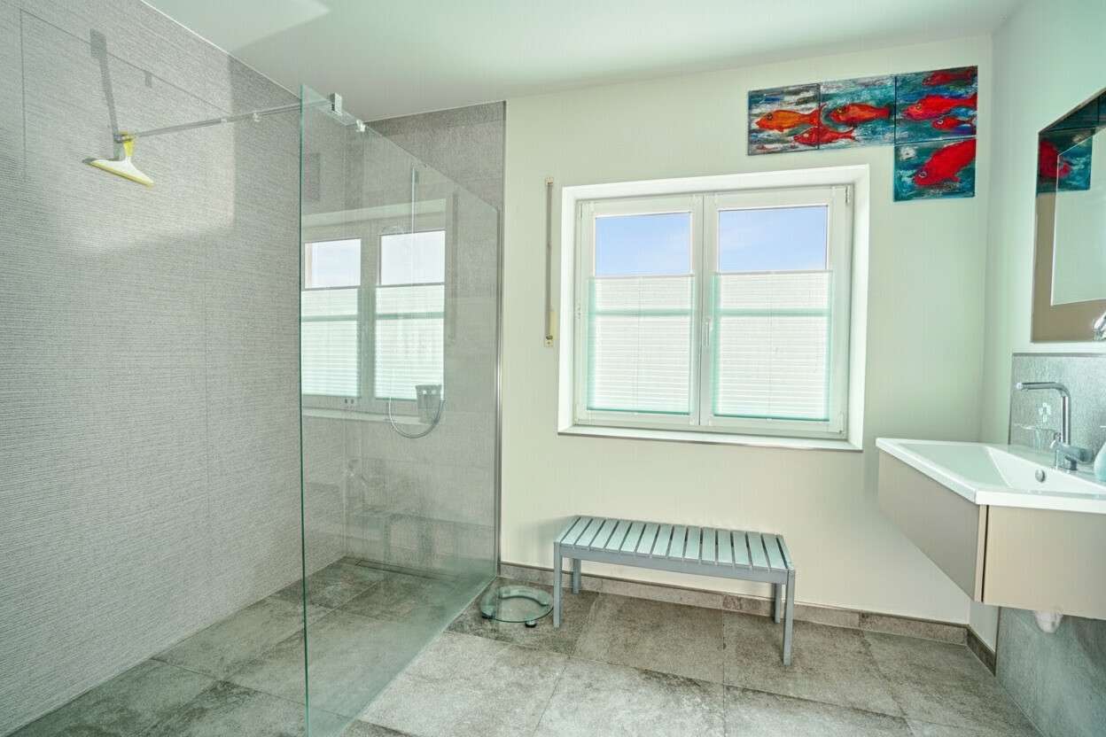 Immobilie in Klausdorf - Großzügige Immobilie für große Familien oder als Mehrgenerationshaus nahe der Hansestadt Stralsund - Bild 5