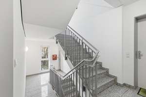 Attraktive 3-Zimmer-Wohnung in zentraler Lage – mit Loggia, Balkon und Tiefgaragenstellplatz – Die vollständige Adresse der Immobilie erhältst du vom Anbieter., 81241 Pasing, München – Vorschaubild 4