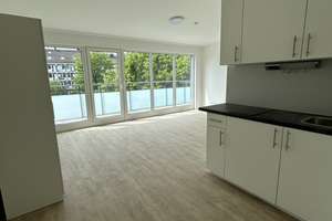 ***ab 1.9.26, NEUBAU, renoviert, Einbauküche, Balkon**** – Kruppstr. 39, 52072 Ponttor, Aachen – Vorschaubild 2