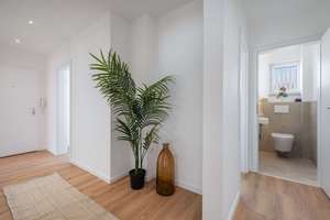Frisch sanierte 4-ZKB mit Balkon & separatem WC in ruhiger Lage – Provisionsfrei – Hirblingerstraße  158c, 86156 Oberhausen-Süd, Augsburg – Vorschaubild 11