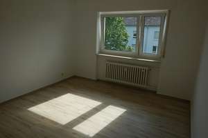 Helle 3-Zimmer-Wohnung mit Balkon im 4. OG in Mainz – Die vollständige Adresse der Immobilie erhältst du vom Anbieter., 55122 Hartenberg-Münchfeld, Mainz – Vorschaubild 7