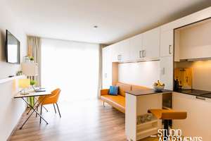 Strom, WLAN & Gym inklusive: Premium Apartment im Erlanger Zentrum – Bechmann-Rahn-Weg 2, 91052 Rathausplatz, Erlangen – Vorschaubild 4