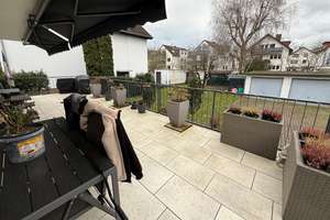 Attraktives Dreifamilienhaus mit Entwicklungspotenzial in Offenbach-Bieber  – 63073 Bieber, Offenbach am Main – Vorschaubild 2