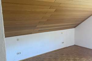 Freundliche 2,5-Zimmer-Wohnung mit EBK in Niederzier – Stauferstraße 29, 52382 Niederzier – Vorschaubild 3