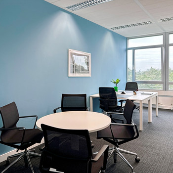 Privater Büroraum für 1 Person in Regus Theodor-Heuss-Anlage