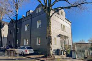 Liebhaberstück mit Geschichte, guter Substanz und tollem Garten im Cronenberger Zentrum – Die vollständige Adresse der Immobilie erhältst du vom Anbieter., 42349 Cronenberg, Wuppertal – Vorschaubild 3
