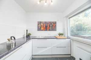Helle 3,5 ZKB Wohnung mit EBK, 2 Balkonen, Garage + Stellplatz in ruhiger zentraler Lage – Obere Waiblinger Straße 189, 70374 Stuttgart – Vorschaubild 17